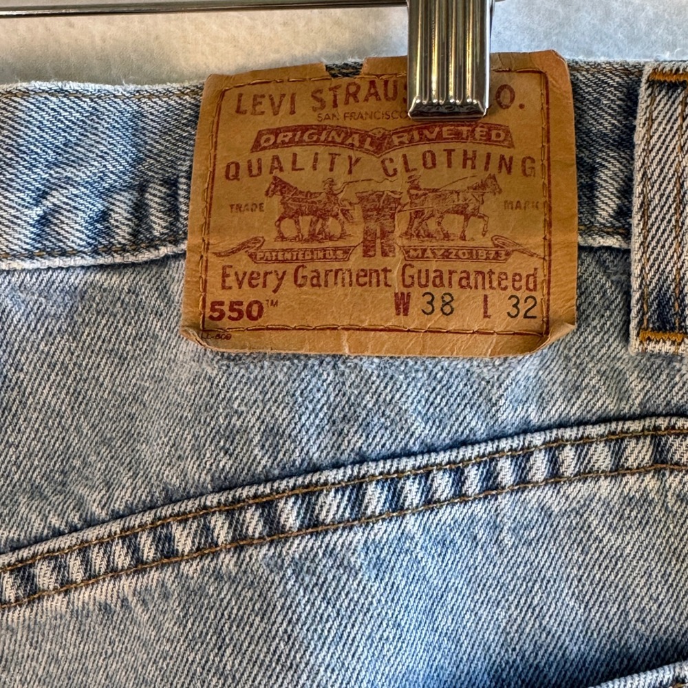 Vtg Levi's 550 Relaxed Fit Jeans 38x32 USA Made Baggy Dad Grunge Y2K Americana - Picture 10 of 11